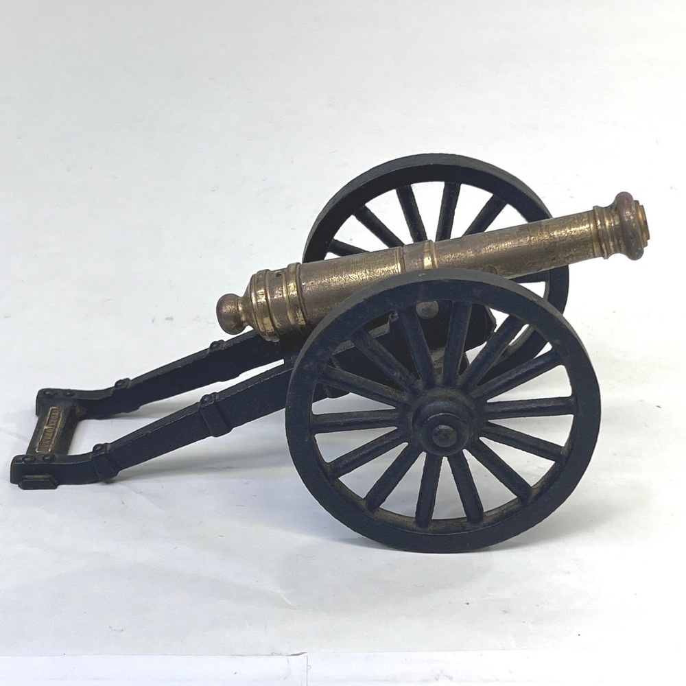 Vintage Brass and Cast Iron Yorktown VA Miniature Cannon Replica MF CO